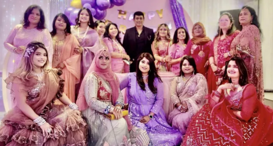যুক্তরাষ্ট্রে জায়েদ খাঁনকে ব্যস্ত রাখছেন তার নারী ভক্তরা