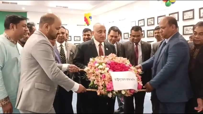 কুয়েতে শেখ কামালের ৭৪তম জন্মবার্ষিকী উদ্‌যাপন
