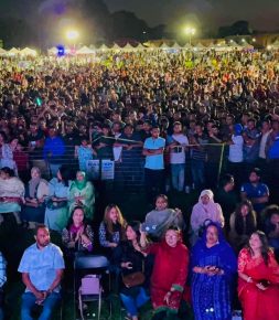 মিশিগানে ২০ হাজার  বাংলাদেশী উপভোগ করল নর্থ আমেরিকান বাংলাদেশি ফেস্টিভ্যাল