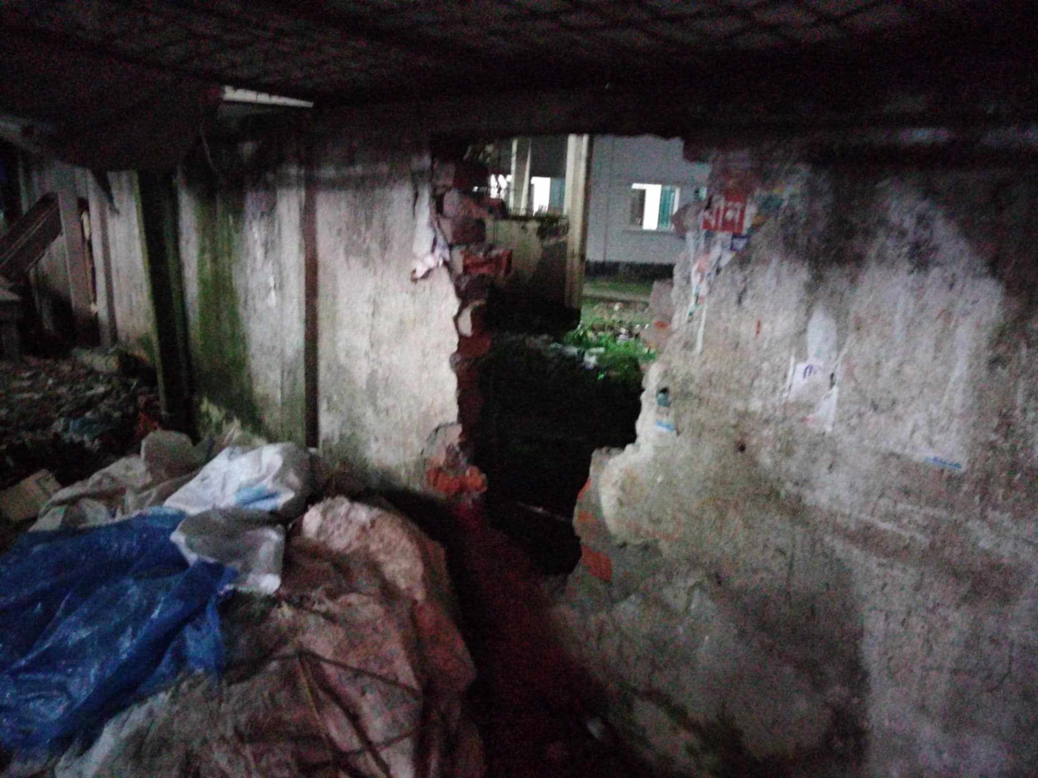 আ.লীগ নেতার বিরুদ্ধে রাতের আধারে হাসপাতালের দেয়াল ভাঙার অভিযোগ