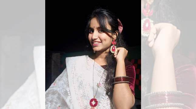 হাবিপ্রবি শিক্ষার্থী গাইবান্ধার কামরুন নাহার কনা  এখন ‘সর্পকন্যা’