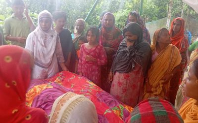 রাণীশংকৈলে বজ্রপাতে মা-মেয়ের মৃত্যু