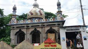 দ্বীনি শিক্ষার উজ্জ্বল বাতিঘর পাইরোল আকবর শাহ (রহঃ) কমপ্লেক্স