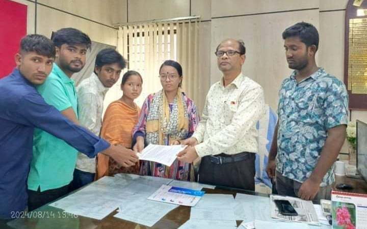 গাইবান্ধায় ৭ দফা দাবিতে গণতান্ত্রিক ছাত্র জোটের স্মারকলিপি