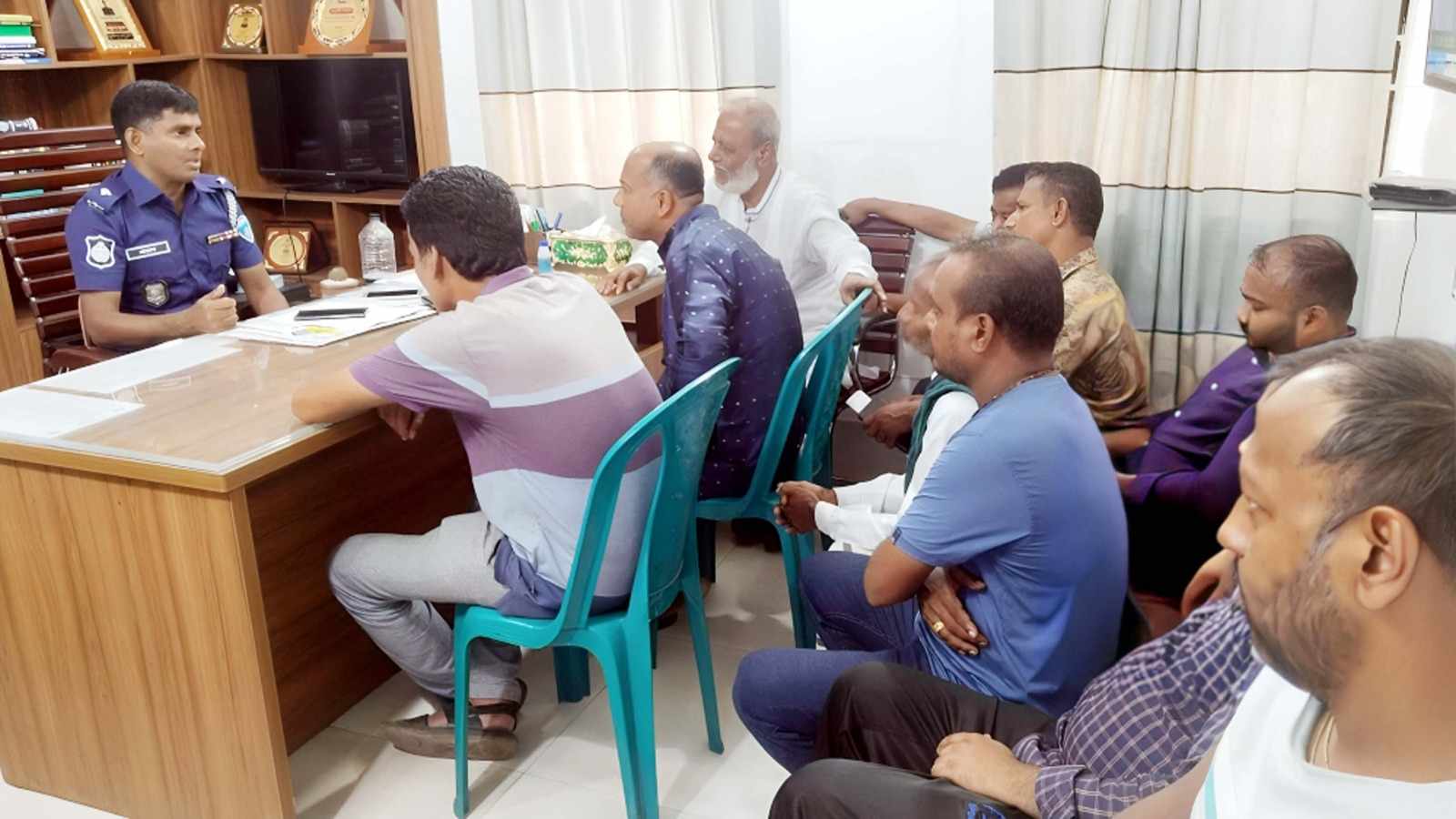 মুরাদনগরে হিন্দু সম্প্রদায়ের সাথে প্রশাসনের মতবিনিময়