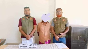 যশোরের ঝিকরগাছা এক ব্যাংক কর্মকর্তার মোটরসাইকেল চুরি ২৪ ঘন্টায় চোর গ্রেফতার মোটরসাইকেল উদ্ধার