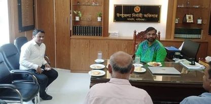 গাইবান্ধায় ছাত্র আন্দোলনে নিহত সজলের বাড়ি পরিদর্শন করলেন, গাইবান্ধা জেলা প্রশাসক