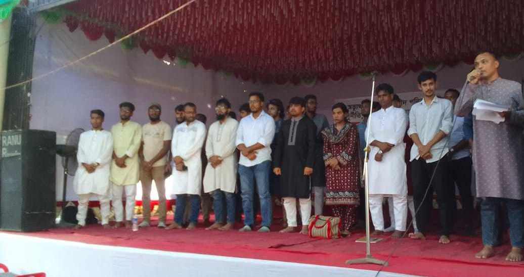 গাইবান্ধায় বৈষম্যবিরোধী ছাত্র আন্দোলনের কেন্দ্রীয় প্রতিনিধি দলের মতবিনিময়