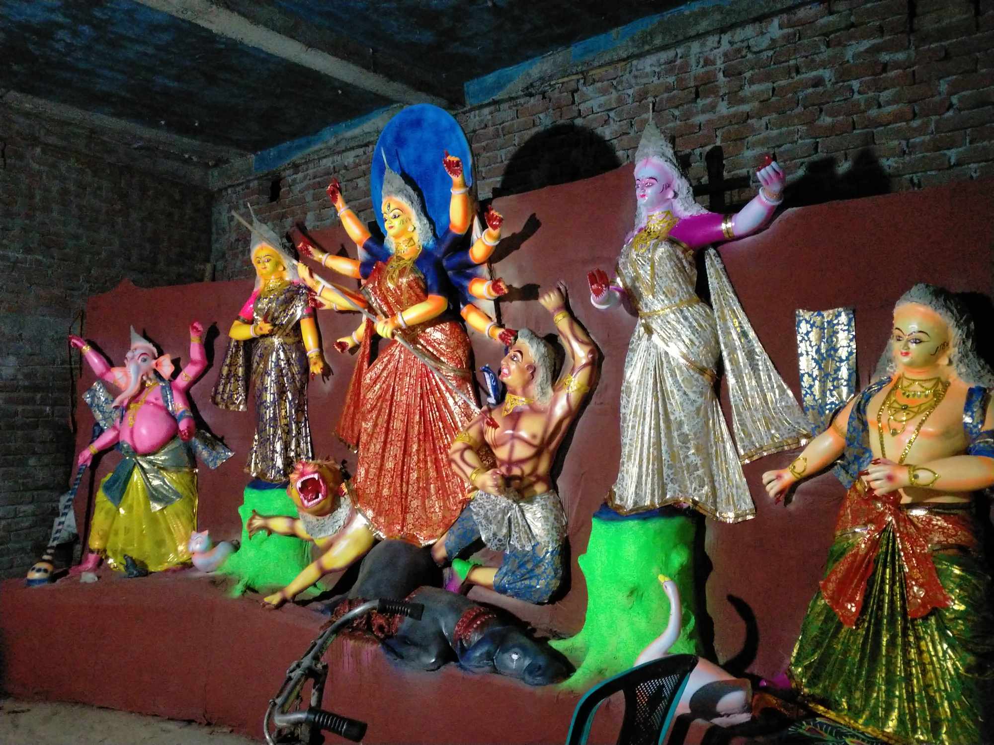 মনিরামপুরে ৯১ টি মন্দিরে হতে যাচ্ছে হিন্দু সম্প্রদায়ের সব থেকে বড় ধর্মীয় উৎসব শারদীয় দূর্গাপূজা