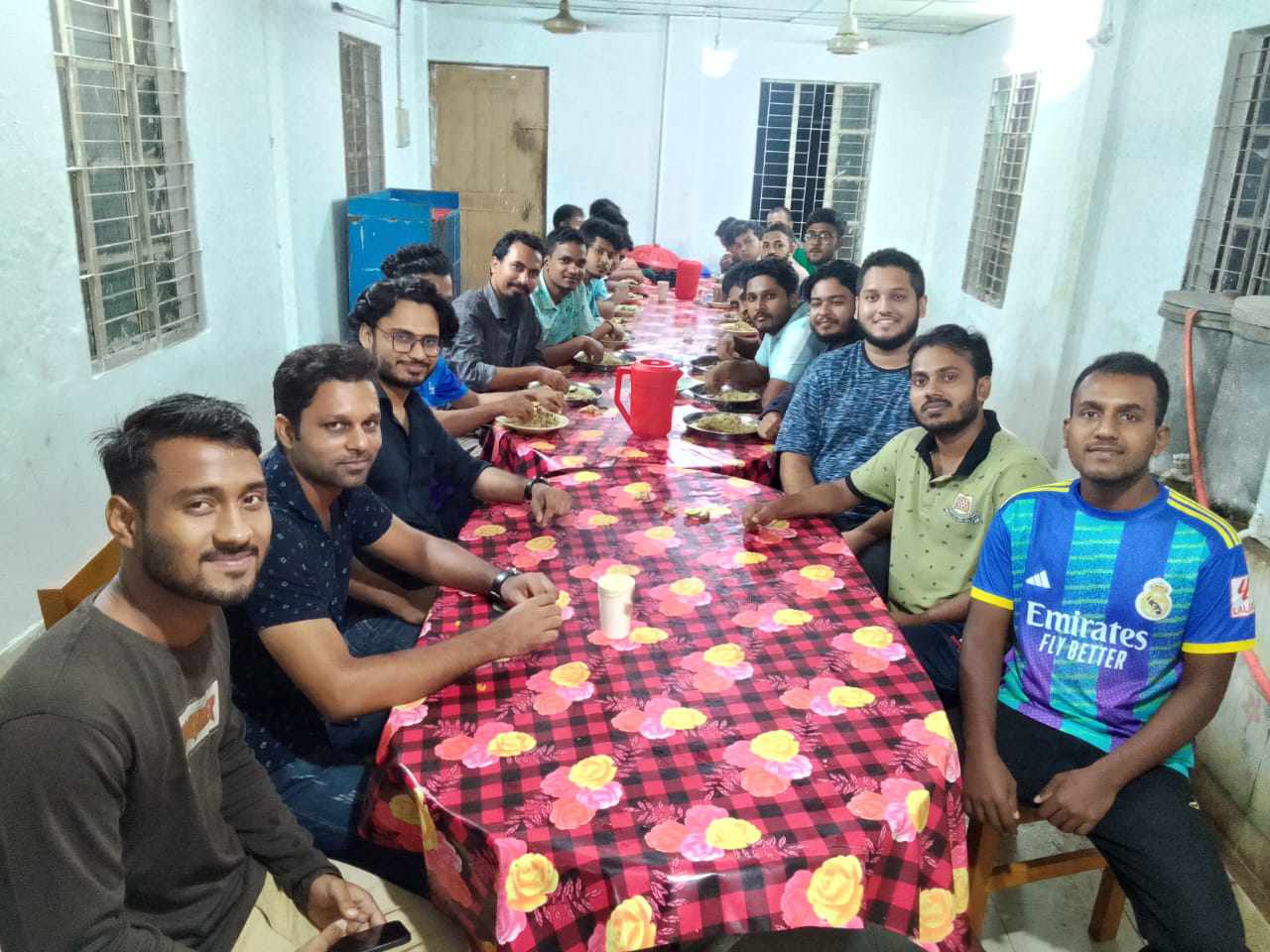 ছাত্রলীগ নিষিদ্ধের খুশিতে মাভাবিপ্রবিতে খাসি জবাই করে আনন্দ-উল্লাস
