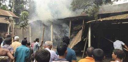 গাইবান্ধায় পাটের গুদামে আগুন, পুড়ে গেছে  ৬০০ মণ পাট