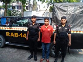 ছাত্র আন্দোলনের উপর অস্ত্রসহ হামলাকারী আসামি মোশারফ হোসেন গ্রেফতার