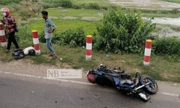 মনিরামপুরে মোটর সাইকেলের  ধাক্কায় পথচারী নিহত
