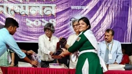 চিন্তার চাষ, স্বাস্থ্য গবেষণায় শ্রেষ্ঠ গবেষক কেন্দুয়া জয়হরি স্প্রাই বিদ্যালয়ের ৮ম শ্রেণীর শিক্ষার্থী 