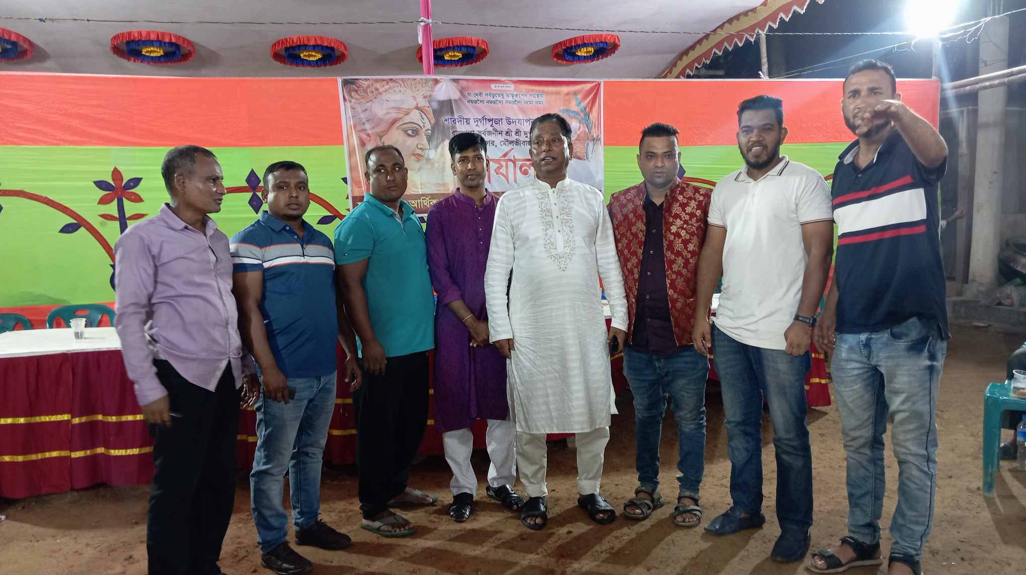 রাজনগরে পূজা মন্ডপ পরিদর্শন করলেন বিএনপি নেতা জুবায়ের আহমদ চৌধুরী