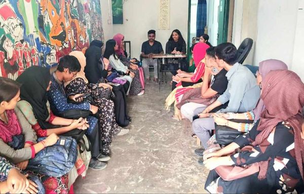 জবি ফিচার কলাম রাইটার্সের আয়োজনে হুমায়ূন আহমেদের জন্মদিন পালিত