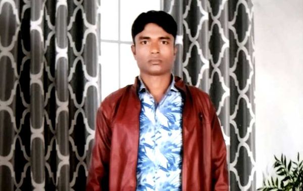 স্ত্রীর দায়ের করা যৌতুকের মামলায় পলাতক স্বামী রিপন মিয়ার বিরুদ্ধে গ্রেফতারী পরোয়ানা জারি