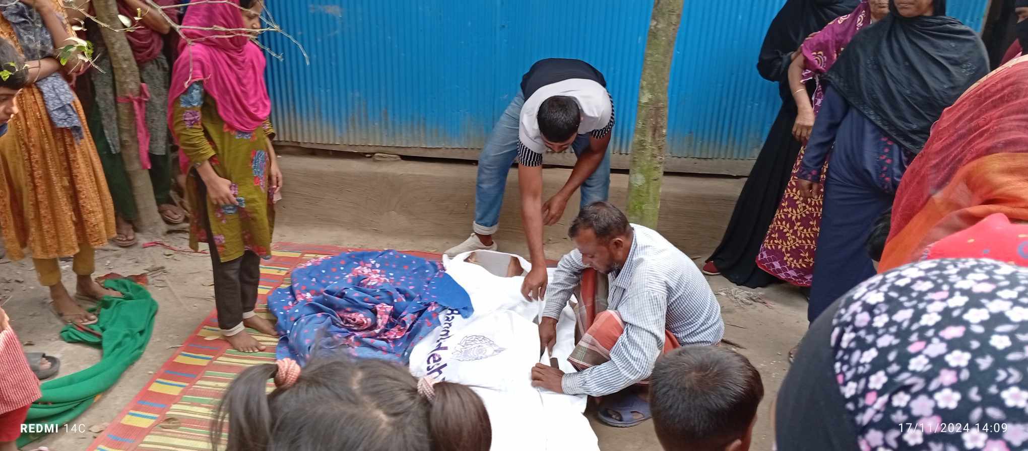 ফরিদপুরে পৃথক দুই নারীর মৃতদেহ উদ্ধার 
