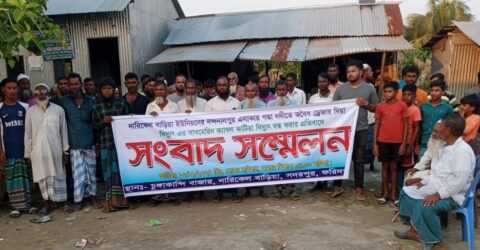 সদরপুরে ৭ দিন ধরে অন্ধকারে, বিদ্যুতের দাবিতে এলাকাবাসীর সংবাদ সম্মেলন