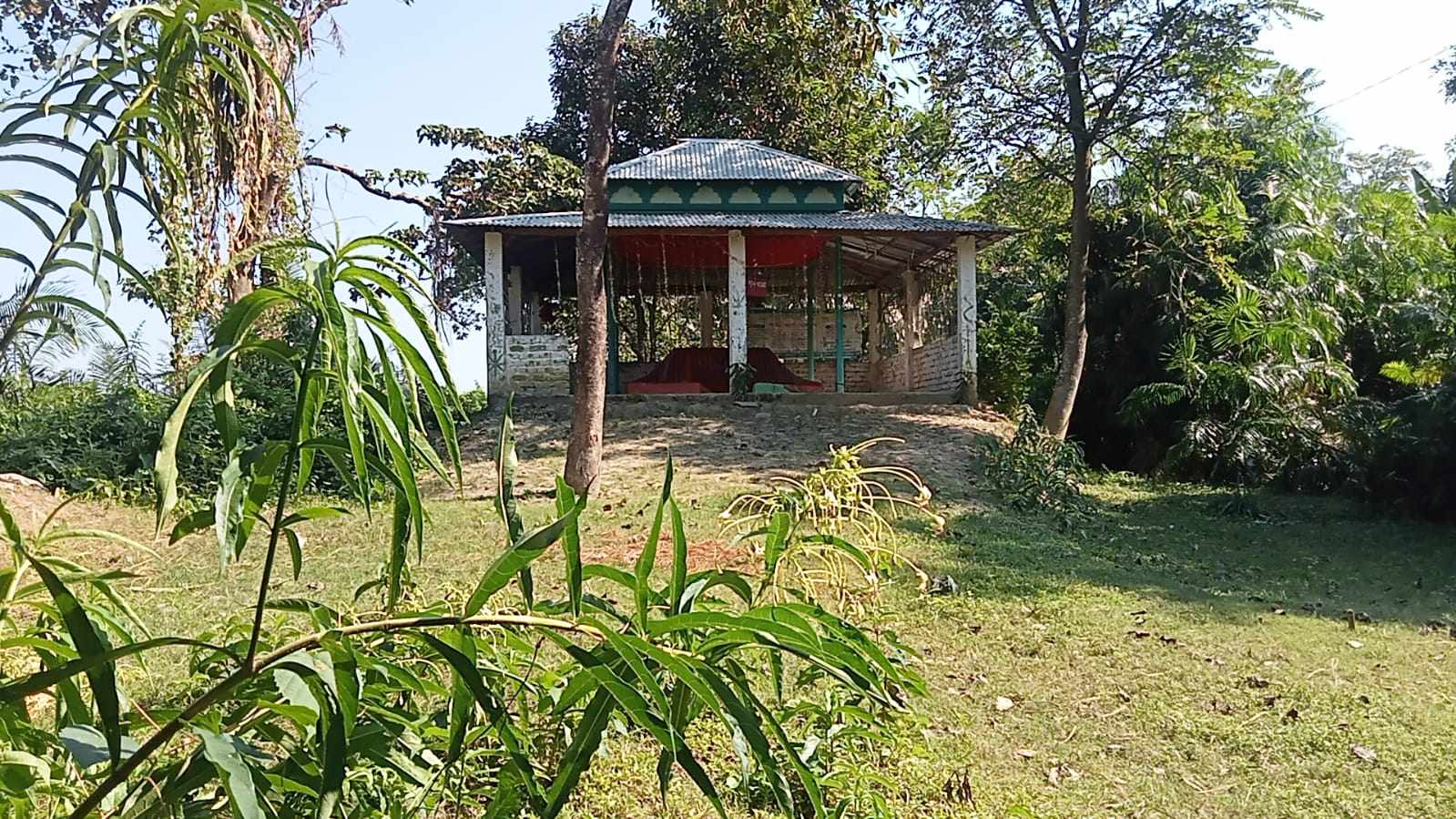 ৩৬০ আওলীয়ার একজন শাহ তুজা (রহঃ) এর মাজার সংরক্ষণে উদ্যোগ প্রয়োজন