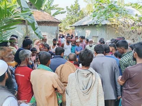 ভূরুঙ্গামারীতে নছিমন গাড়ি উল্টে চালকের মৃত্যু