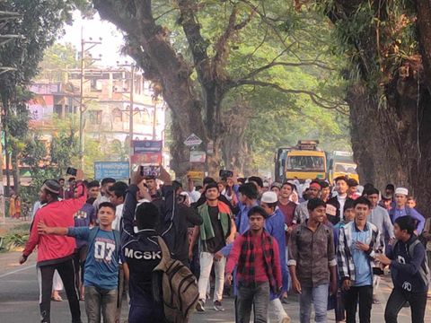 ভারতীয় আগ্রাসনের বিরুদ্ধে শার্শায় বিক্ষোভ মিছিল