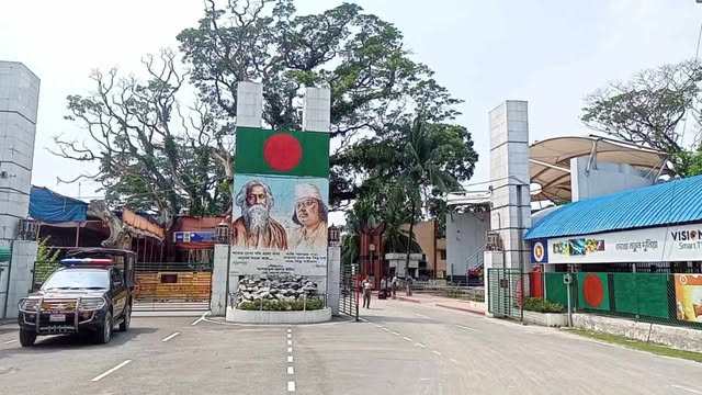 বড়দিন: বেনাপোল বন্দরে আমদানি-রপ্তানি বন্ধ