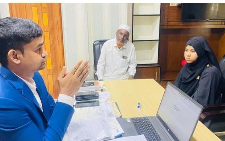 আনোয়ারায় নির্বাচন অফিসে রোহিঙ্গা এক নারীসহ ৩ জন পুলিশের হাতে আটক