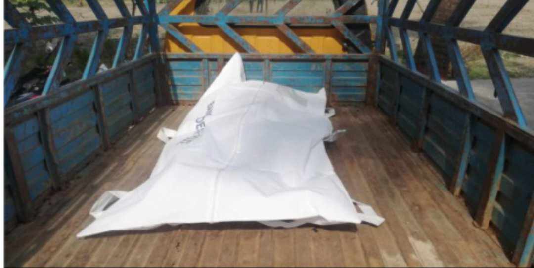 বরগুনা বেতাগীতে গলায় ফাঁস দিয়ে গৃহবধূর আত্মহত্যা