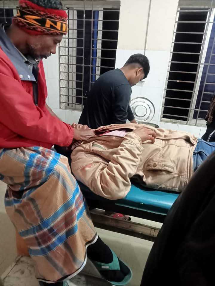 ভূরুঙ্গামারীতে প্রবাসী স্বামীকে গলা কেটে পালালো স্ত্রী