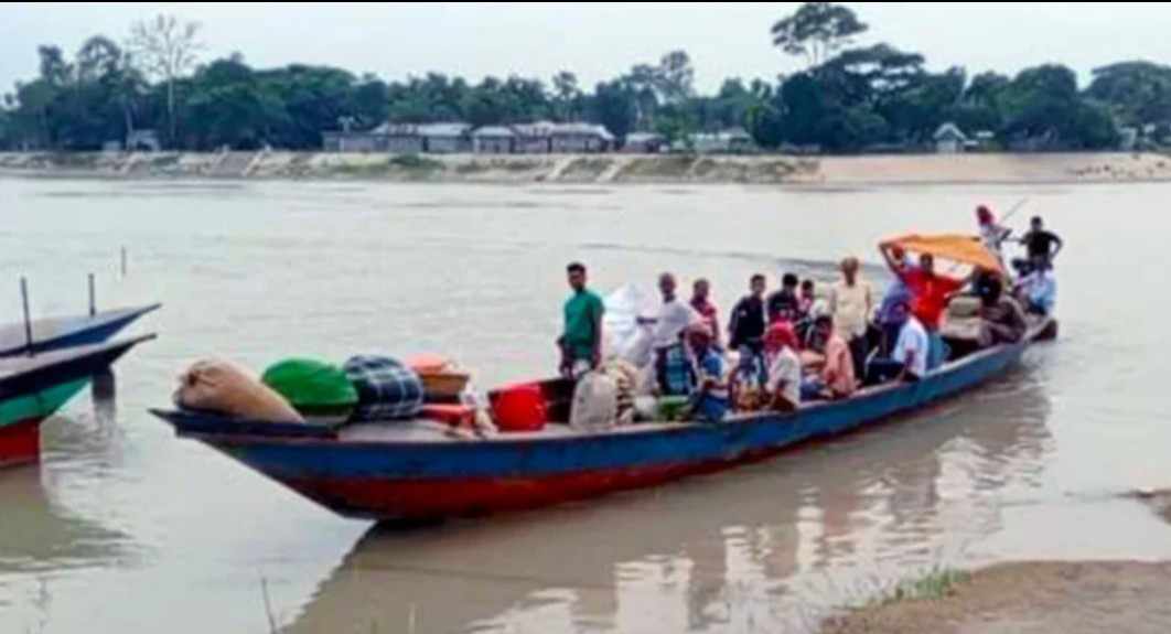 সদরপুরে  একটি সেতুর অভাবে  প্রায় ৩০ হাজার মানুষকে চরম দুর্ভোগে