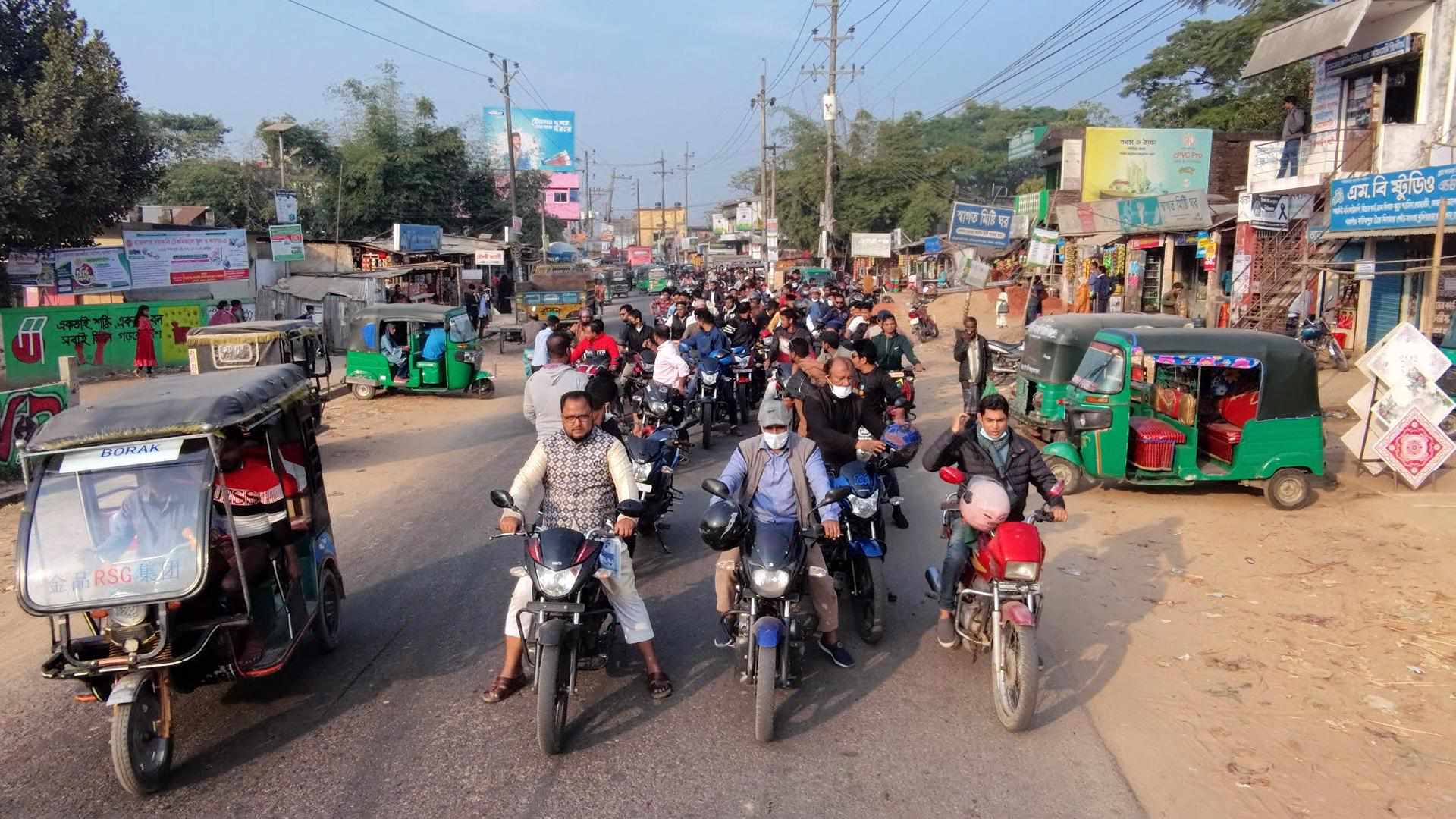 মৌলভীবাজার জেলা জামায়াতের কর্মী সম্মেলনকে সফল করার লক্ষে রাজনগরে মোটরসাইকেল শোভাযাত্রা
