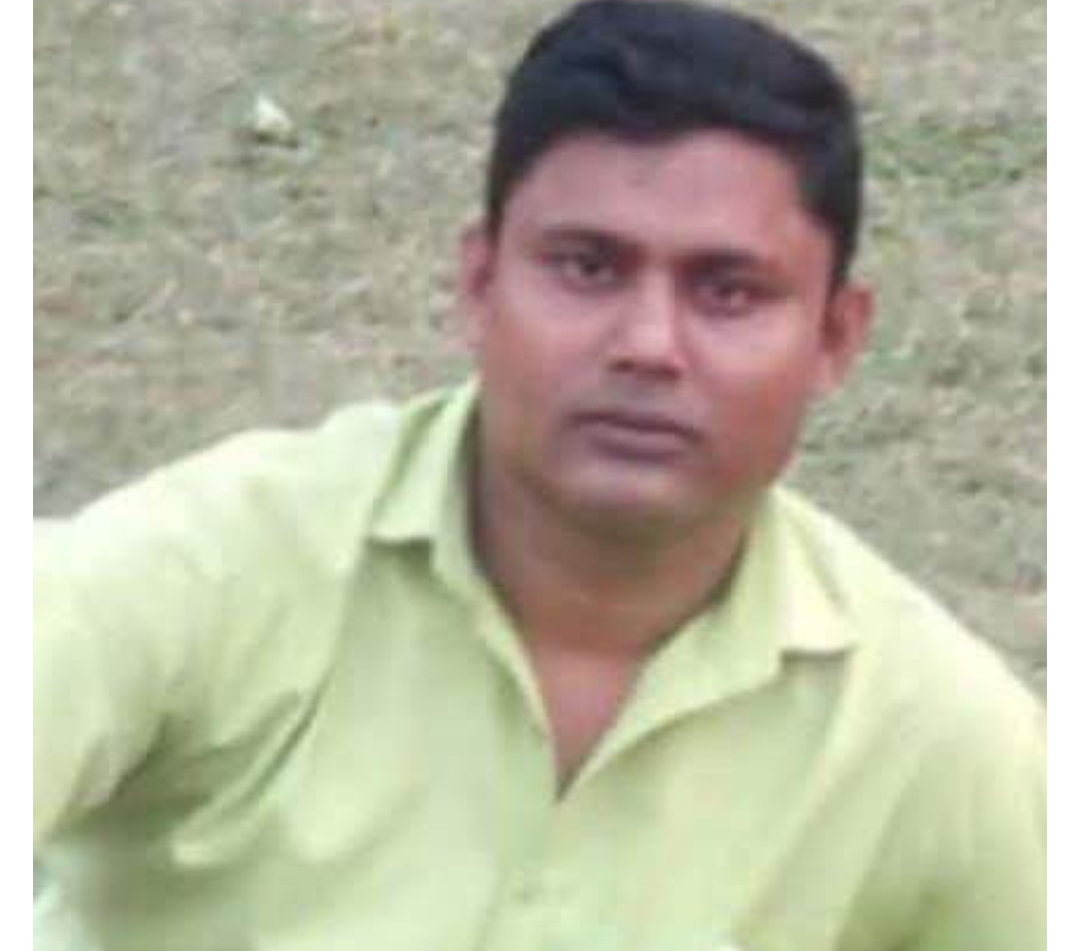 বৈদ্যুতিক বাল্ব চুরির অভিযোগে প্রধান শিক্ষককে২০ হাজার টাকা জরিমানা