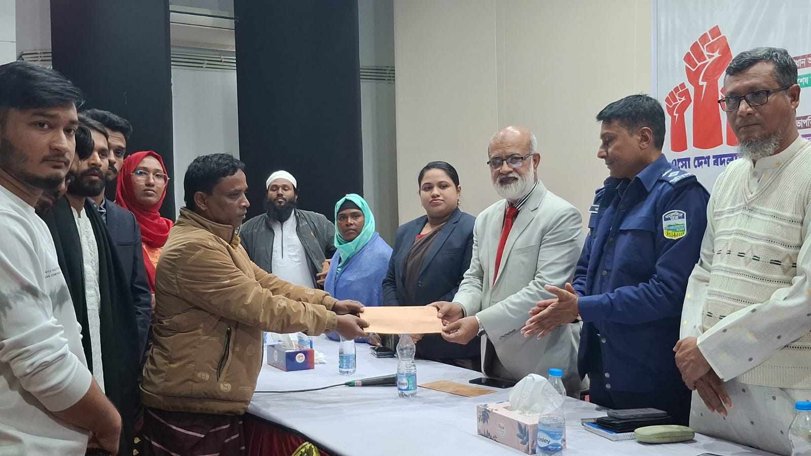 জামালপুরে জুলাই বিপ্লবের প্রেক্ষাপট ও ফ্যাসিবাদ বিরোধী আলোচনা সভা অনুষ্ঠিত 