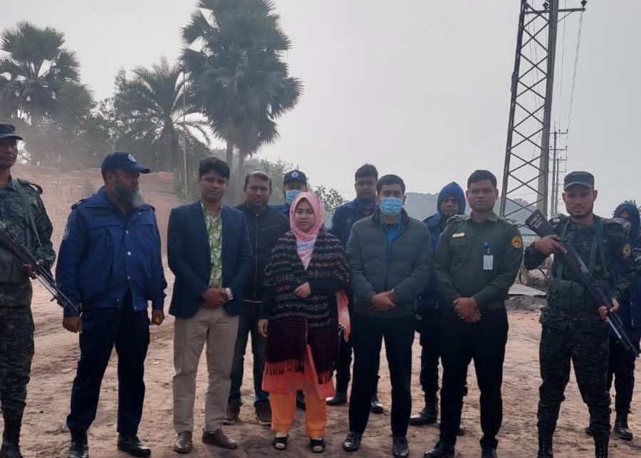 যশোরের মনিরামপুরে ৯ টি ইটভাটায় অভিযান ১৪ লক্ষ টাকা জরিমানা