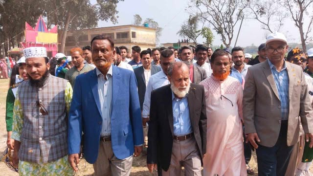 কুলিয়ারচরে লক্ষ্মীপুর দ্বি-মূখী উচ্চ বিদ্যালয়ের ৭৬তম বার্ষিক ক্রীড়া প্রতিযোগিতা ও পুরস্কার বিতরণ অনুষ্ঠিত