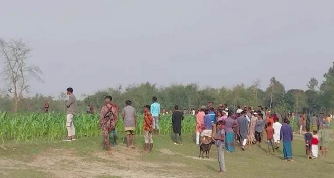 বাংলাদেশের অভ্যন্তরে প্রবেশ করে বিএসএফের লাঠিচার্জ আহত -৫
