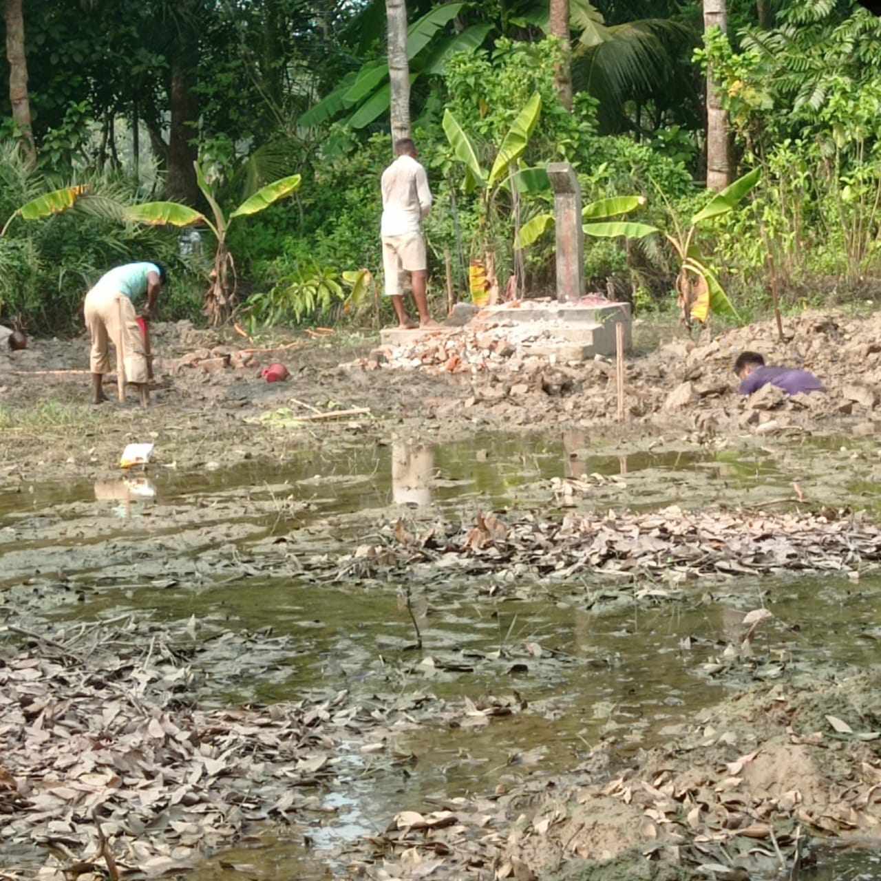 মণিরামপুরে বিদ্যালয়ের শহীদ মিনার ভাঙ্গার মামলায় আটক ২