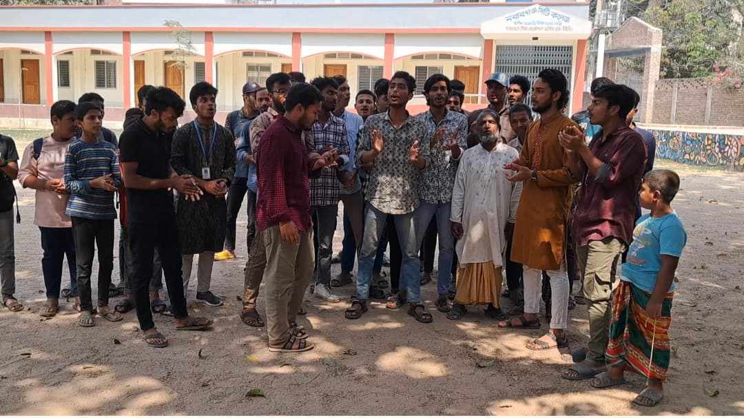 কলেজ শিক্ষক ও বিএনপি নেতার নগ্ন ভিডিও ভাইরাল, অপসারণ ও শাস্তির দাবিতে শিক্ষার্থীদের বিক্ষোভ