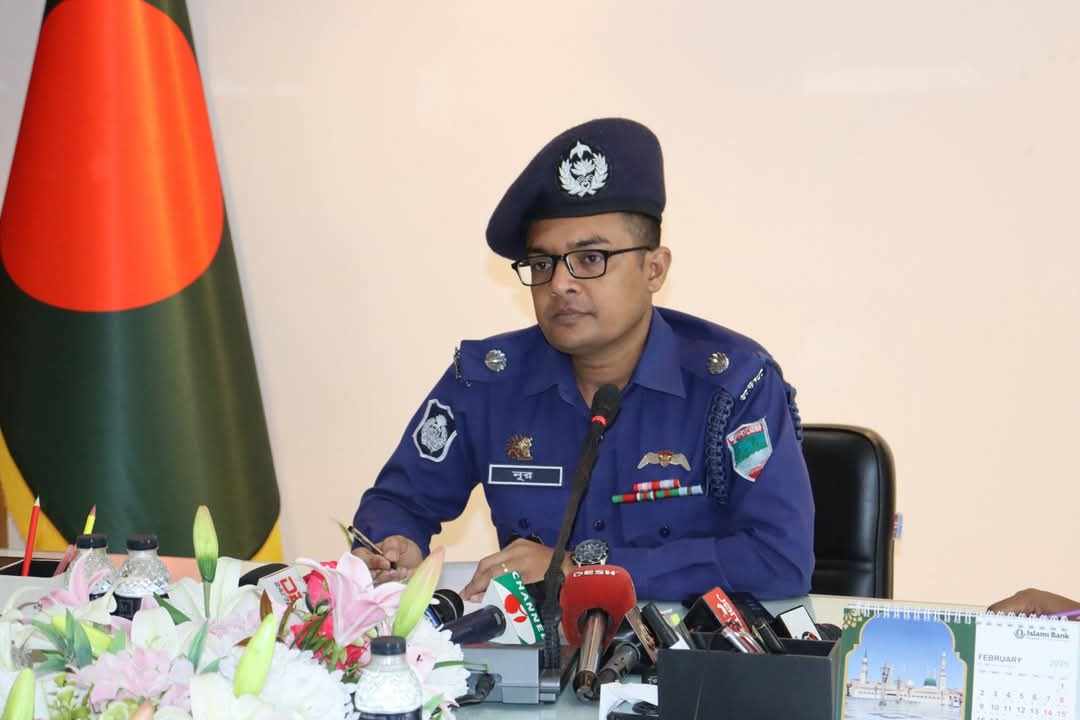 রমজান ও আসন্ন ঈদুল ফিতর উপলক্ষে আইন-শৃঙ্খলার কার্যক্রম জোরদার করা সংক্রান্তে যশোর পুলিশির সাংবাদিক সম্মেলন অনুষ্ঠিত
