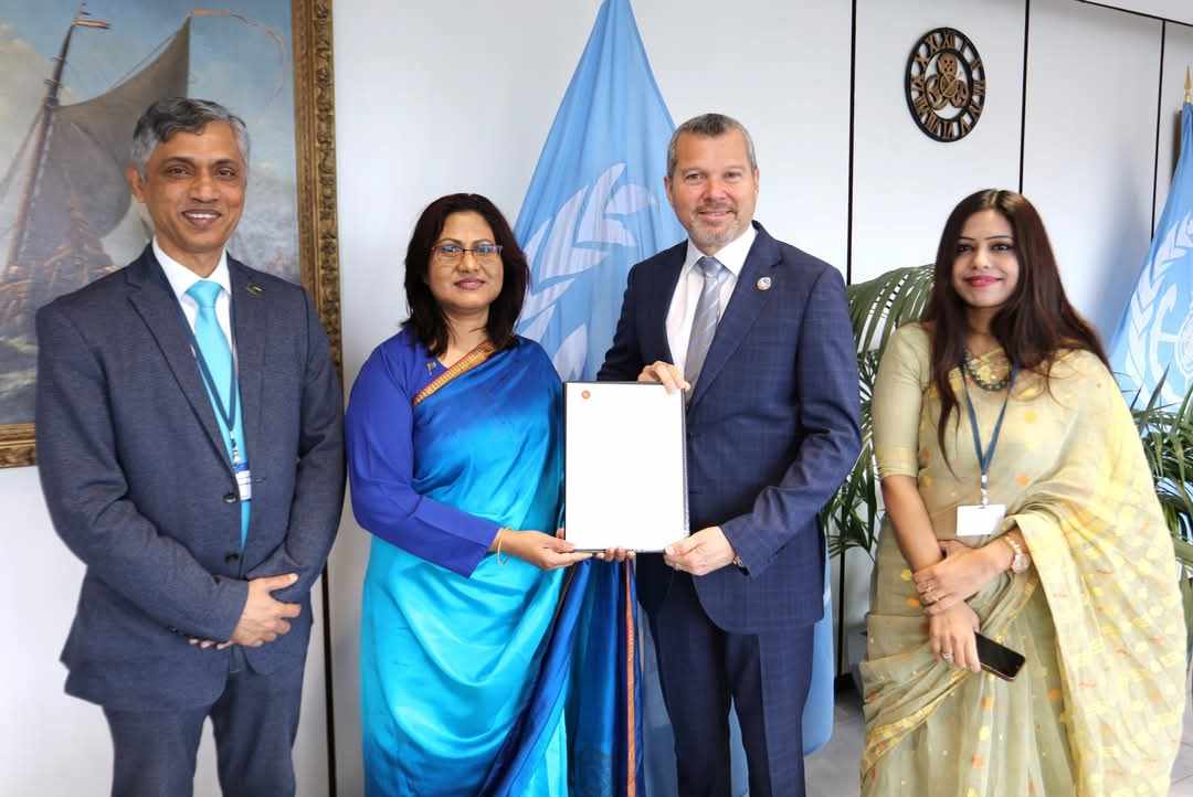 বাংলাদেশের হাইকমিশনার আবিদা ইসলাম আইএমও-তে স্থায়ী প্রতিনিধি হিসেবে পরিচয়পত্র পেশ করেছেন