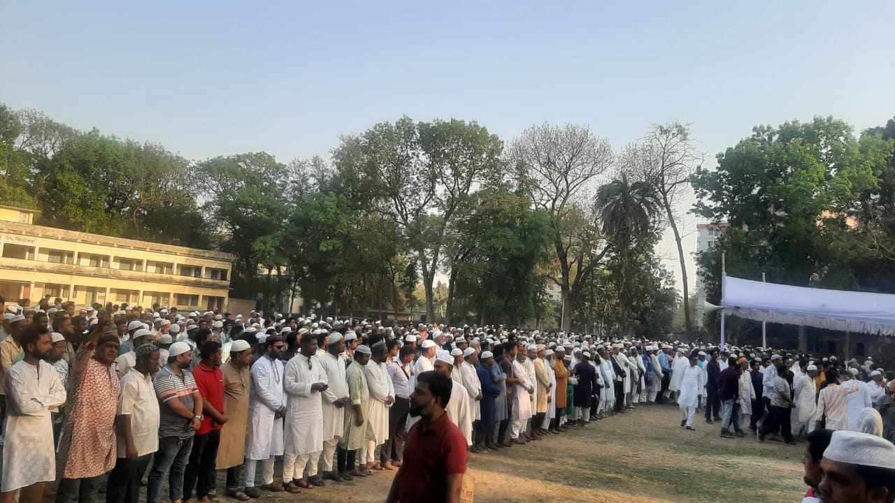 ফরিদপুরের সাবেক মন্ত্রী চৌধুরী কামাল ইবনে ইউসুফের সহধর্মিণী চৌধুরী শায়লা কামালের দাফন সম্পন্ন