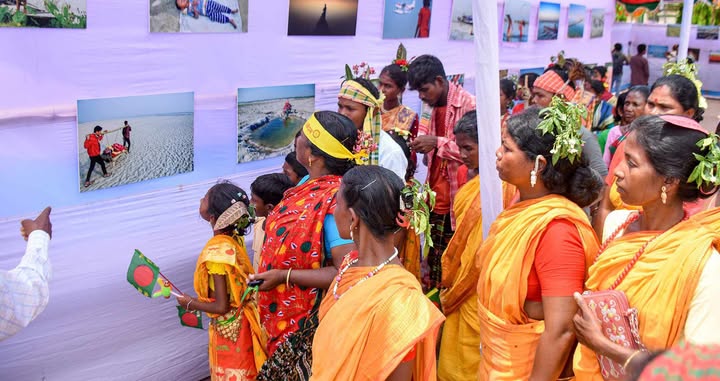 গাইবান্ধায় শেষ হলো আলোকচিত্র প্রদর্শনী ‘চর ও জীবন’