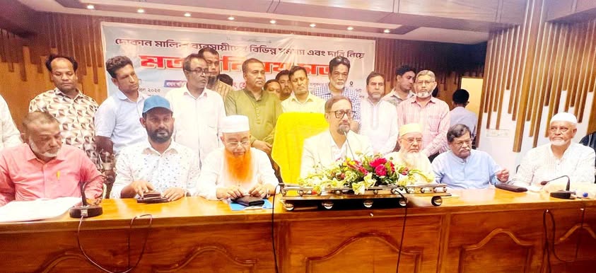 ক্লিন চট্টগ্রাম গড়তে ব্যবসায়ীদের সহযোগিতা প্রয়োজন:- মেয়র ডা. শাহাদাত হোসেন