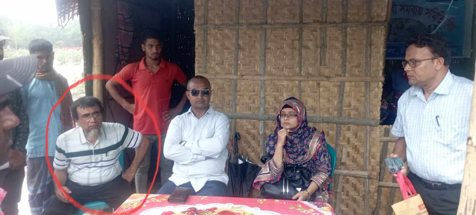 আদালতের তদন্ত কাজে বাঁধা, তদন্ত কর্মকর্তাকে লাঞ্ছিত করার অভিযোগ-মৎস্য কর্মকর্তা নাইমুলের বিরুদ্ধে