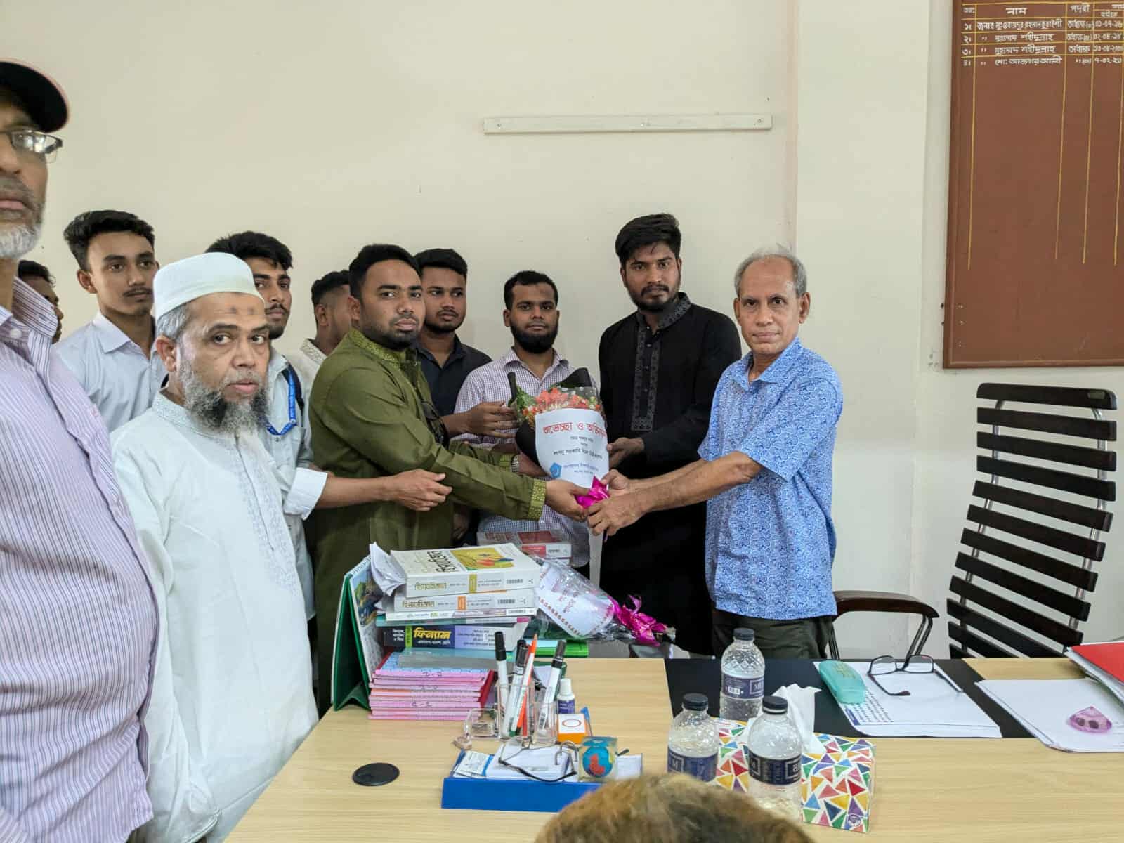 লংগদু সরকারী মডেল কলেজের নতুন অধ্যক্ষকে ছাত্রশিবিরের সংবর্ধনা”