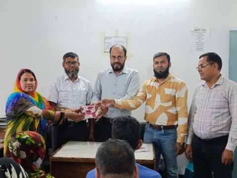 জামালপুরে আইন সহায়তা দিবস উপলক্ষে কুইজ প্রতিযোগিতা