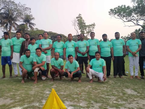 মনিরামপুরে ঈদ পরবর্তী ভিন্ন রকম ফুটবল টুর্নামেন্ট অনুষ্ঠিত।