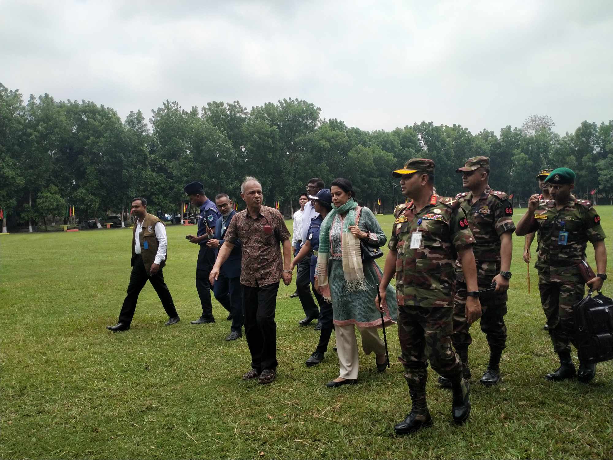 যশোরের ভবদহ এলাকা পরিদর্শন করলেন ৩ উপদেষ্টা
