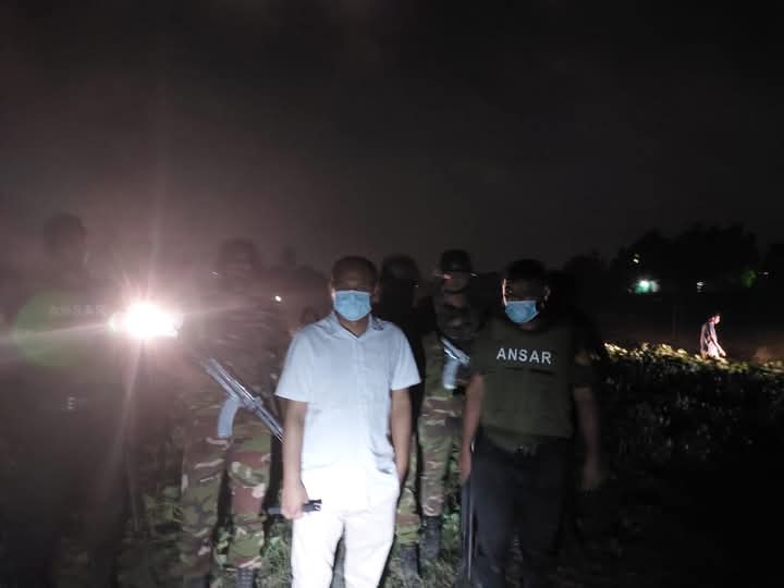 চট্টগ্রাম সাতকানিয়ায় কৃষিজমির টপসয়েল কাটার বিরুদ্ধে যৌথ অভিযান